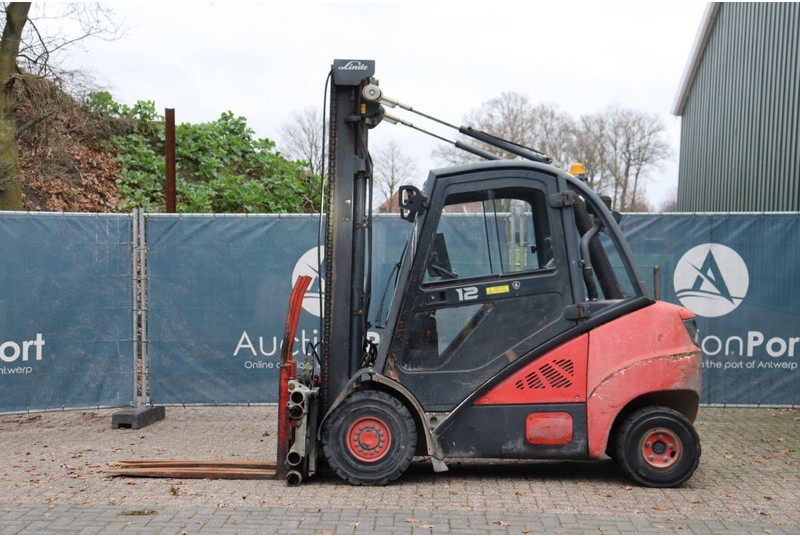 Linde H30D - Diesel forklift: picture 2 Linde H30D - Diesel forklift: picture 2