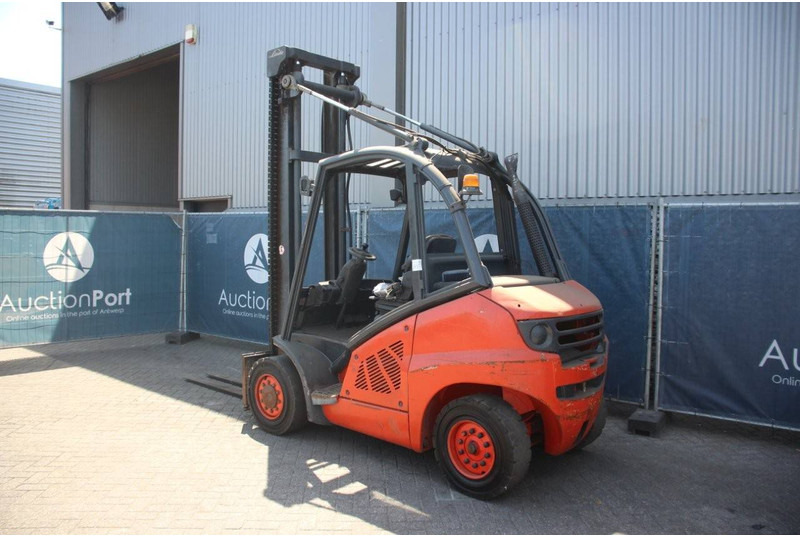 Linde H40D - Diesel forklift: picture 3 Linde H40D - Diesel forklift: picture 3