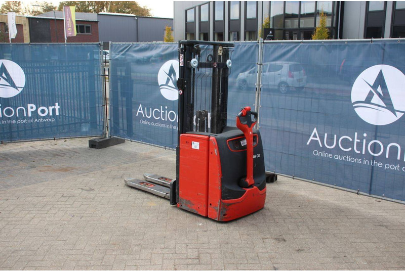 Linde L14 - Stacker: picture 3 Linde L14 - Stacker: picture 3