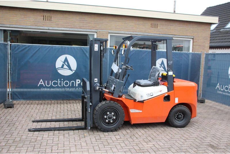 Machpro MP-230PRO - Diesel forklift: picture 1 Machpro MP-230PRO - Diesel forklift: picture 1