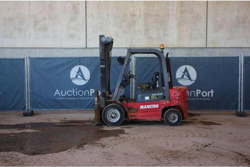 Manitou CD 25 P - Diesel forklift: picture 2 Manitou CD 25 P - Diesel forklift: picture 2