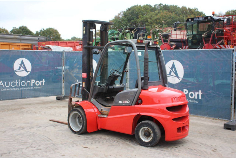 Manitou MI30D - Diesel forklift: picture 3 Manitou MI30D - Diesel forklift: picture 3