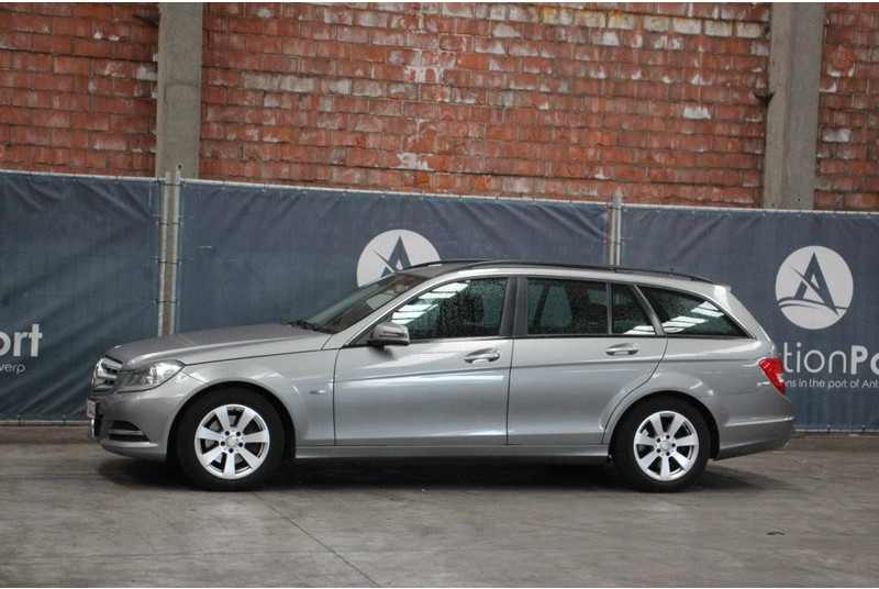 Mercedes-Benz C-Klasse 220 CDI - Car: picture 1 Mercedes-Benz C-Klasse 220 CDI - Car: picture 1