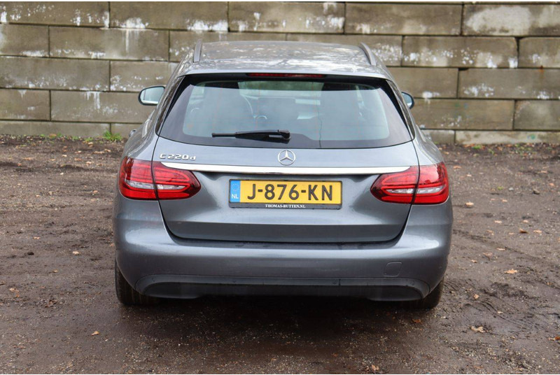 Mercedes-Benz C-Klasse C220d - Sedan: picture 5 Mercedes-Benz C-Klasse C220d - Sedan: picture 5
