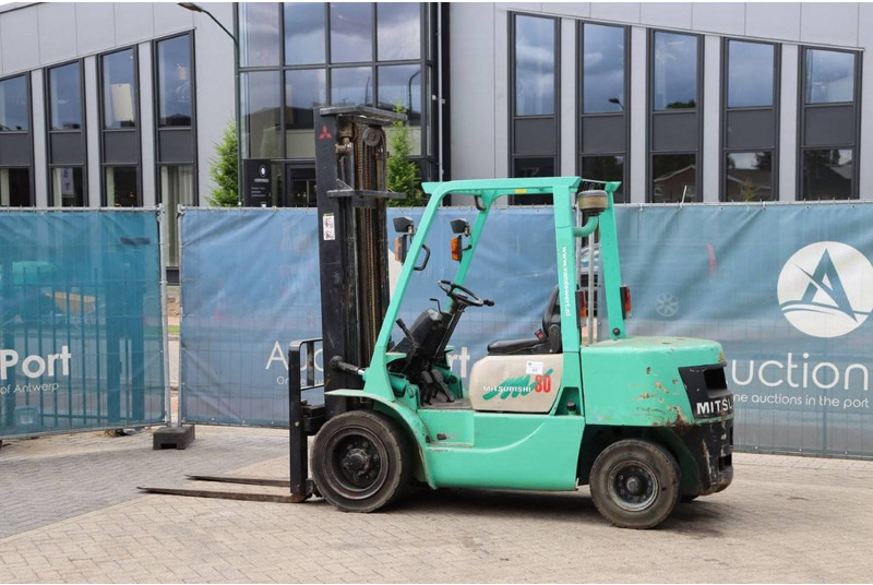 Mitsubishi FD30 - Diesel forklift: picture 3 Mitsubishi FD30 - Diesel forklift: picture 3