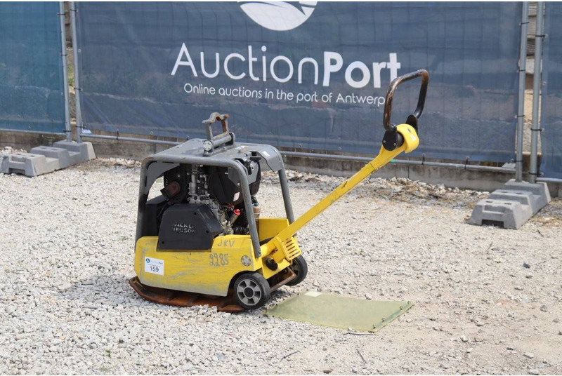 Neuson DPU3050 - Vibratory plate: picture 3 Neuson DPU3050 - Vibratory plate: picture 3