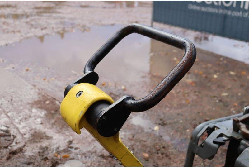 Vibratory plate Neuson DPU3050: picture 19