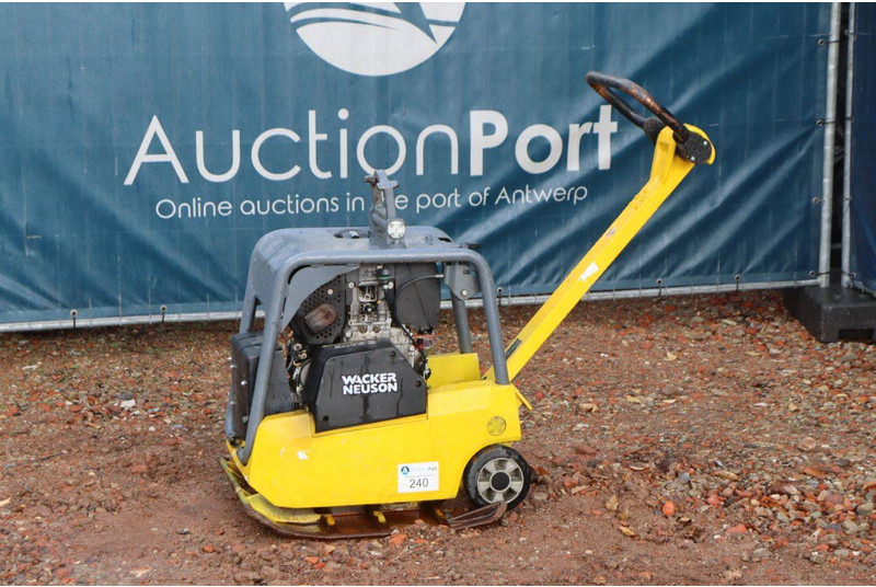 Neuson DPÜ3760 - Vibratory plate: picture 1 Neuson DPÜ3760 - Vibratory plate: picture 1