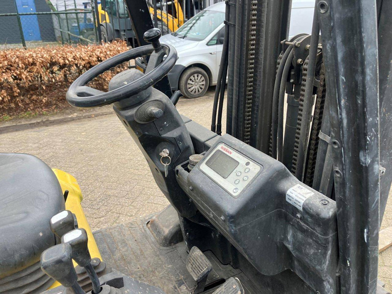 Electric forklift Nissan 1N1L18Q: picture 17 Electric forklift Nissan 1N1L18Q: picture 17