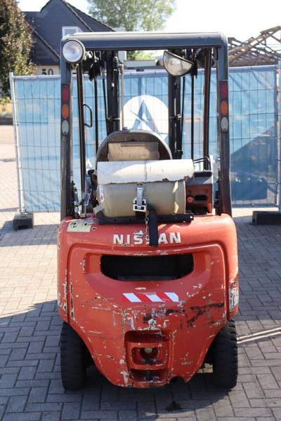 Nissan PD01A15PQ - LPG forklift: picture 5 Nissan PD01A15PQ - LPG forklift: picture 5