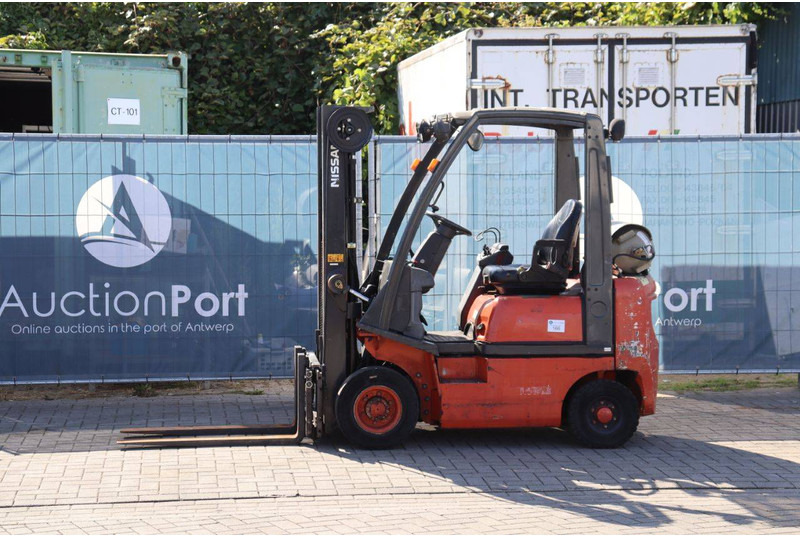 Nissan PD01A15PQ - LPG forklift: picture 1 Nissan PD01A15PQ - LPG forklift: picture 1