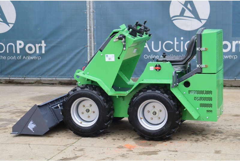 Nycheki SK-911 - Wheel loader: picture 3 Nycheki SK-911 - Wheel loader: picture 3