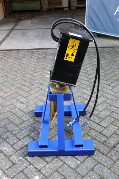 Onbekend - Grapple: picture 5 Onbekend - Grapple: picture 5