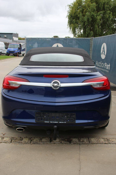 Opel Cascada - Car: picture 4 Opel Cascada - Car: picture 4