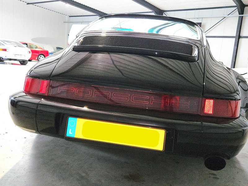 Porsche 911 (964) Coupé _ Carrera 4 (30 Jahre 911) - Sedan: picture 3 Porsche 911 (964) Coupé _ Carrera 4 (30 Jahre 911) - Sedan: picture 3