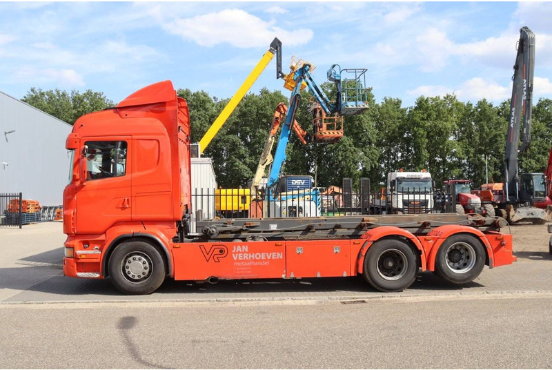 Scania R620 - Hook lift truck: picture 2 Scania R620 - Hook lift truck: picture 2