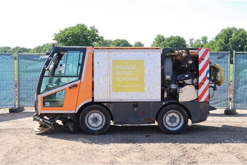 Schmidt MFH 2500 Typ:11 - Road sweeper: picture 2 Schmidt MFH 2500 Typ:11 - Road sweeper: picture 2