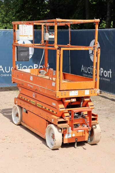 Skyjack SJ III - 3220 - Scissor lift: picture 4 Skyjack SJ III - 3220 - Scissor lift: picture 4