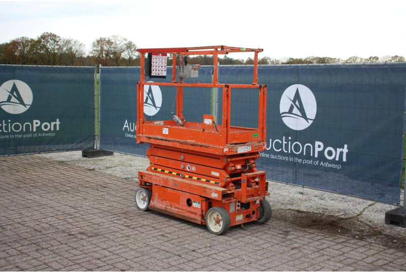 Skyjack SJ3219 - Scissor lift: picture 3 Skyjack SJ3219 - Scissor lift: picture 3
