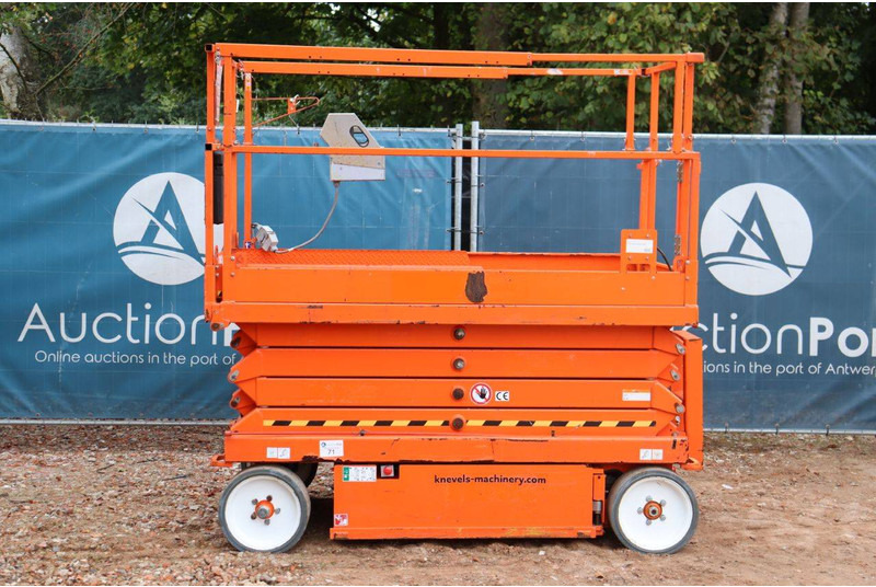 Skyjack SJ4626 - Scissor lift: picture 2 Skyjack SJ4626 - Scissor lift: picture 2