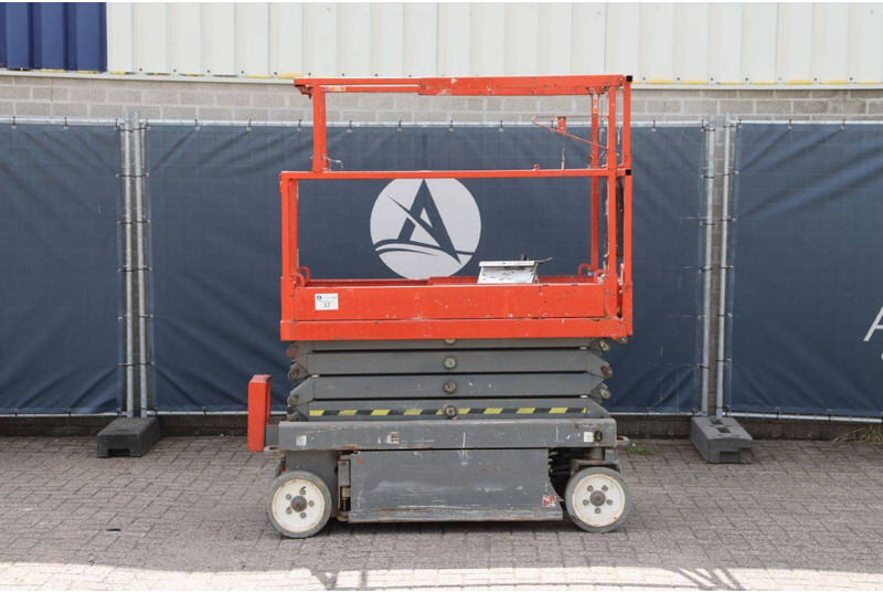 Skyjack SJIII-3219 - Scissor lift: picture 2 Skyjack SJIII-3219 - Scissor lift: picture 2