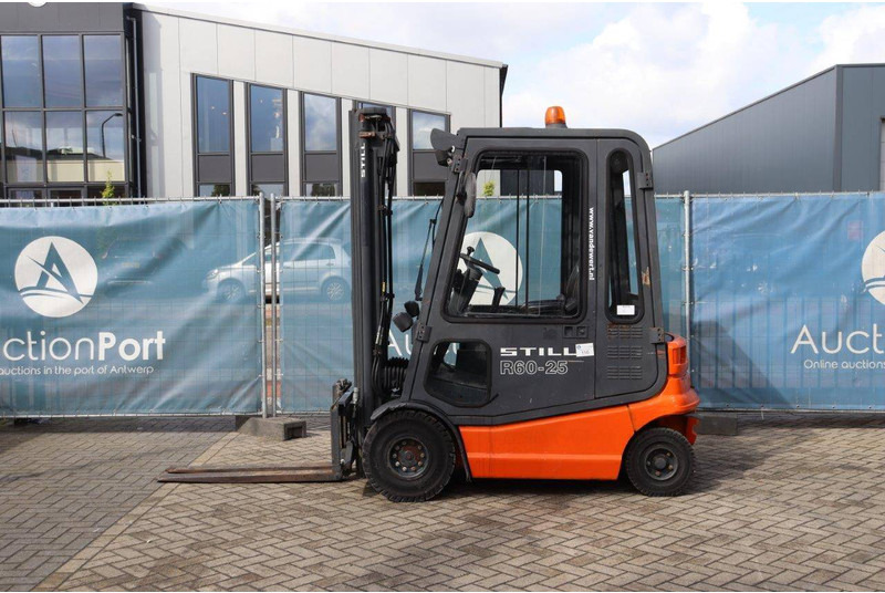 Still R60-25 - Electric forklift: picture 2 Still R60-25 - Electric forklift: picture 2