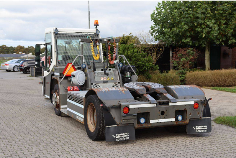 Terberg DT183 Mega - Terminal tractor: picture 5 Terberg DT183 Mega - Terminal tractor: picture 5