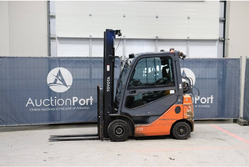 Toyota 02-8FGF18 - LPG forklift: picture 1 Toyota 02-8FGF18 - LPG forklift: picture 1