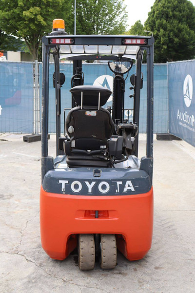 Toyota 8FBEK18T - Electric forklift: picture 5 Toyota 8FBEK18T - Electric forklift: picture 5