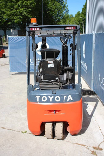Toyota 8FBEK18T - Electric forklift: picture 4 Toyota 8FBEK18T - Electric forklift: picture 4