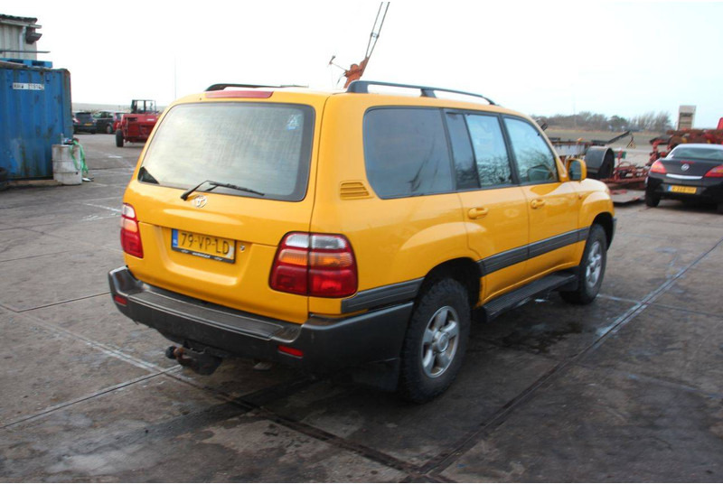 Toyota Land Cruiser 100 4.2TD AUT+SRW - SUV: picture 5 Toyota Land Cruiser 100 4.2TD AUT+SRW - SUV: picture 5