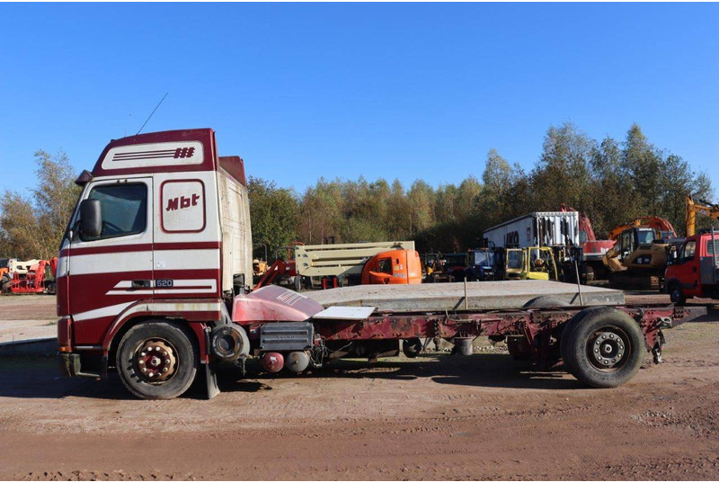 Volvo FH16-520 - Cab chassis truck: picture 2 Volvo FH16-520 - Cab chassis truck: picture 2