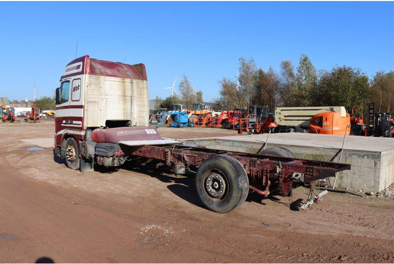 Volvo FH16-520 - Cab chassis truck: picture 3 Volvo FH16-520 - Cab chassis truck: picture 3
