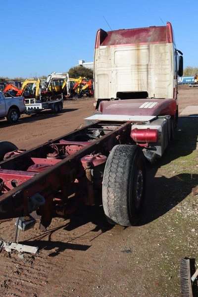 Volvo FH16-520 - Cab chassis truck: picture 5 Volvo FH16-520 - Cab chassis truck: picture 5
