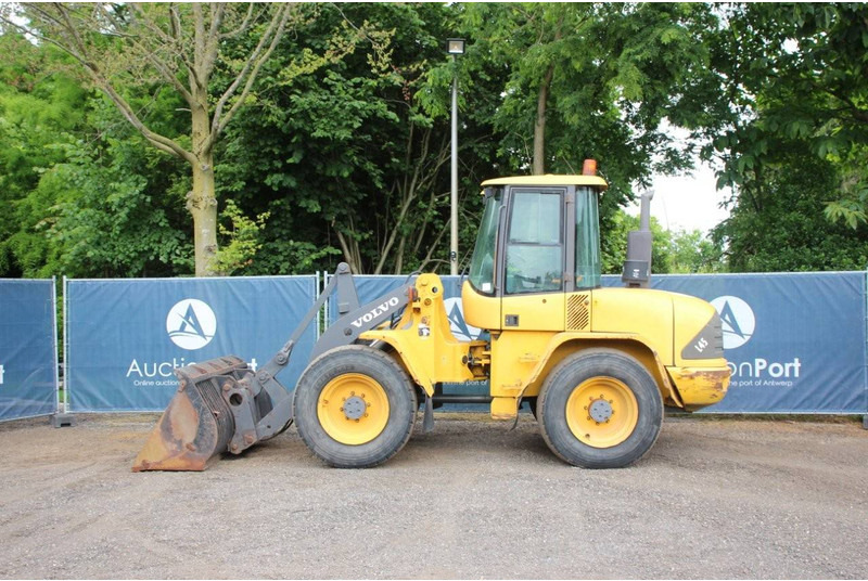 Volvo L45TP - Wheel loader: picture 2 Volvo L45TP - Wheel loader: picture 2