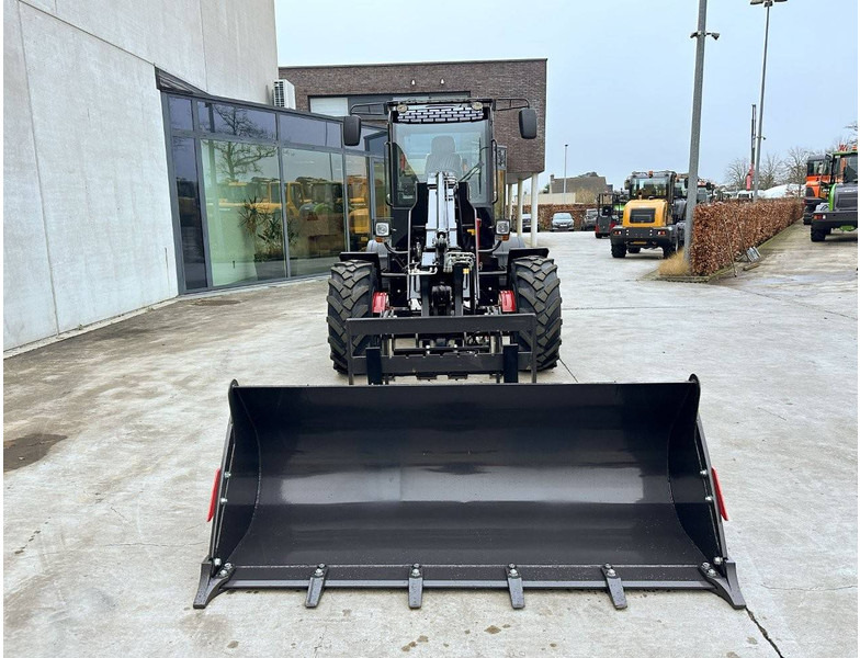 WOLF WL825T - Wheel loader: picture 2 WOLF WL825T - Wheel loader: picture 2