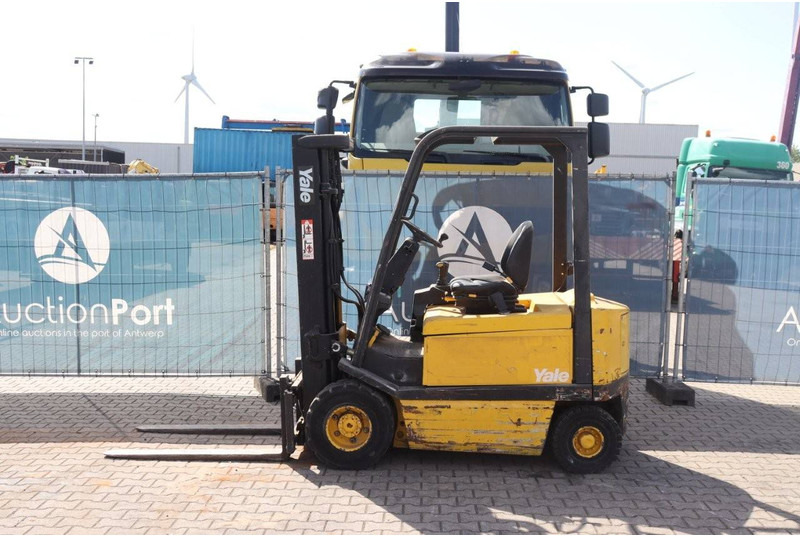 Yale ERP25ALF E2145 - Electric forklift: picture 2 Yale ERP25ALF E2145 - Electric forklift: picture 2