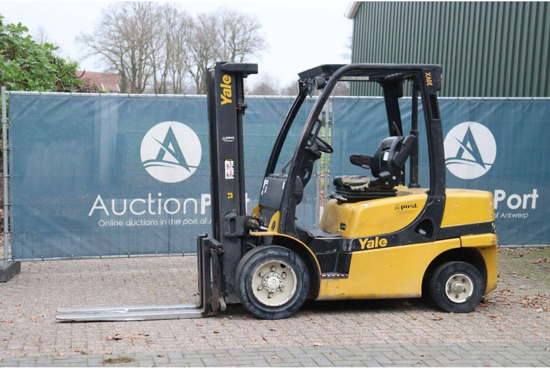Yale GDP30VX - Diesel forklift: picture 1 Yale GDP30VX - Diesel forklift: picture 1
