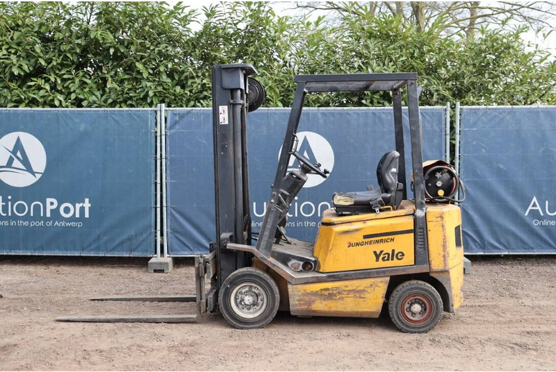 Yale TFG 15 - LPG forklift: picture 2 Yale TFG 15 - LPG forklift: picture 2