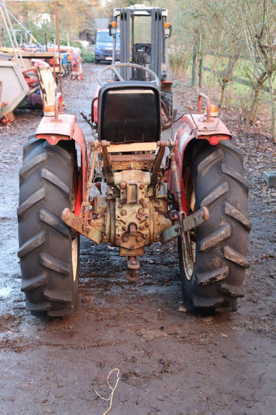 Yanmar YM2210d - Farm tractor: picture 5 Yanmar YM2210d - Farm tractor: picture 5