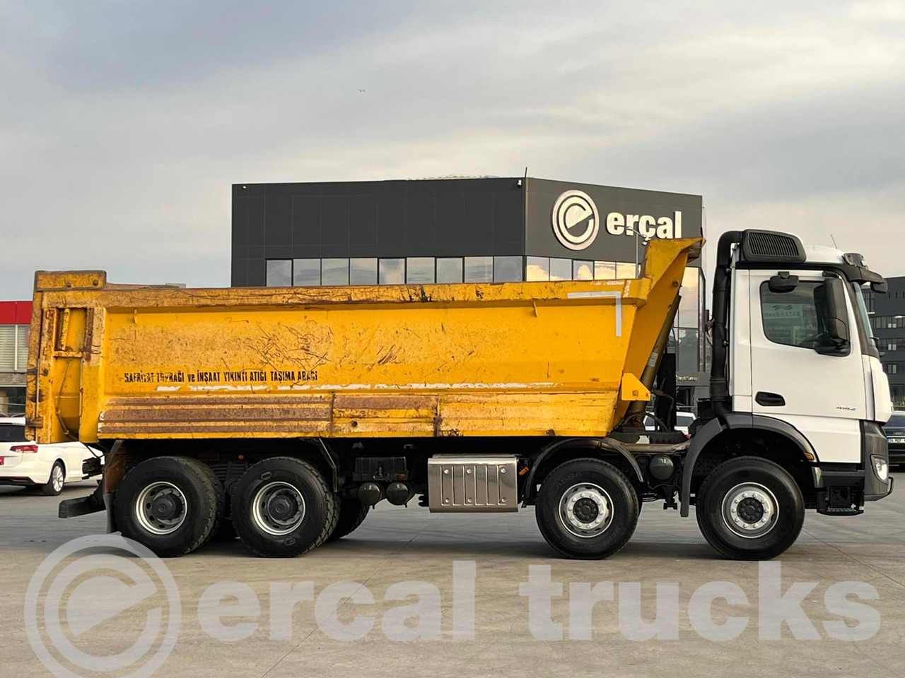 MERCEDES-BENZ 2017 AROCS 4142 MANUAL AC- 8X4 EURO 6-HARDOX TIPPER - Tipper: picture 4 MERCEDES-BENZ 2017 AROCS 4142 MANUAL AC- 8X4 EURO 6-HARDOX TIPPER - Tipper: picture 4