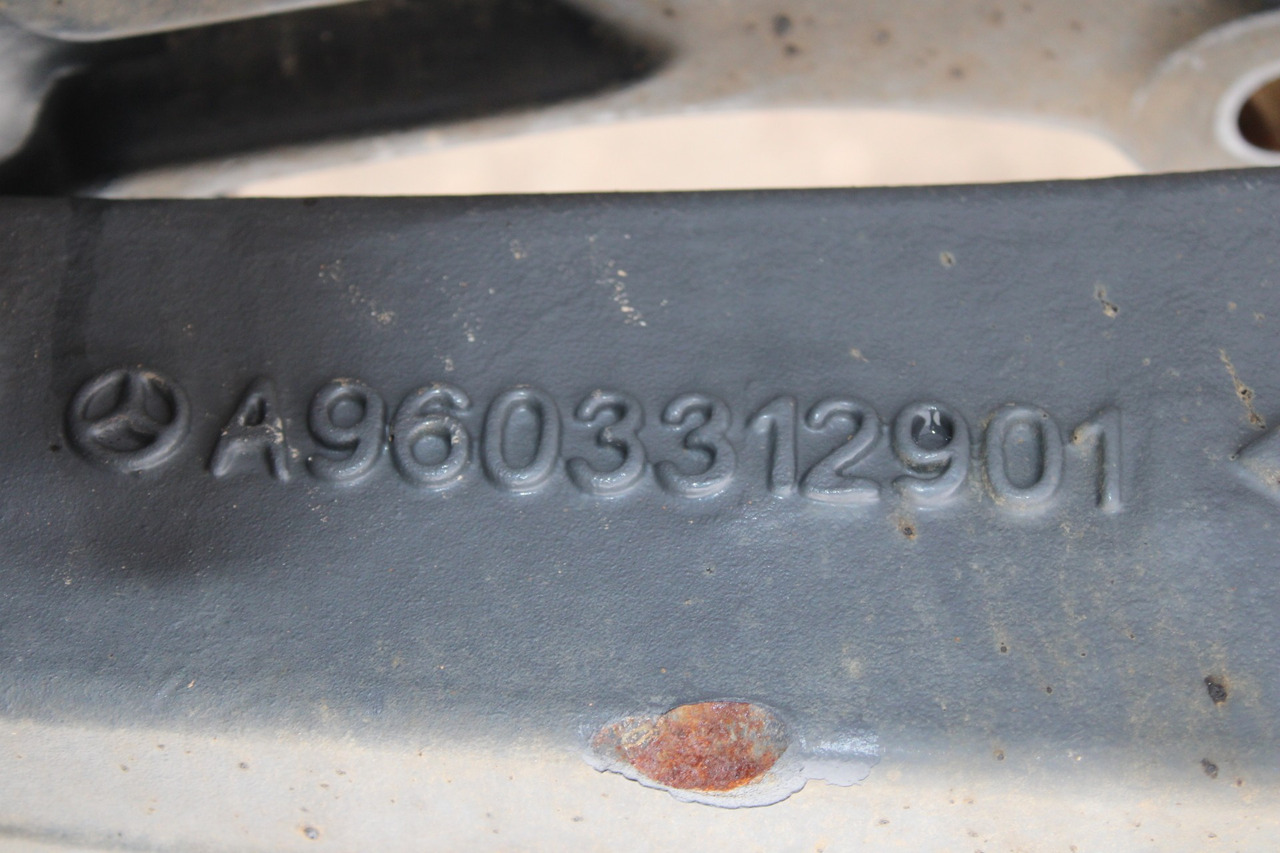 AXA FATA F-8,0-C22,5 MERCEDES AROCS A9603312901, X311003423, 066502365 - Front axle for Truck: picture 2 AXA FATA F-8,0-C22,5 MERCEDES AROCS A9603312901, X311003423, 066502365 - Front axle for Truck: picture 2