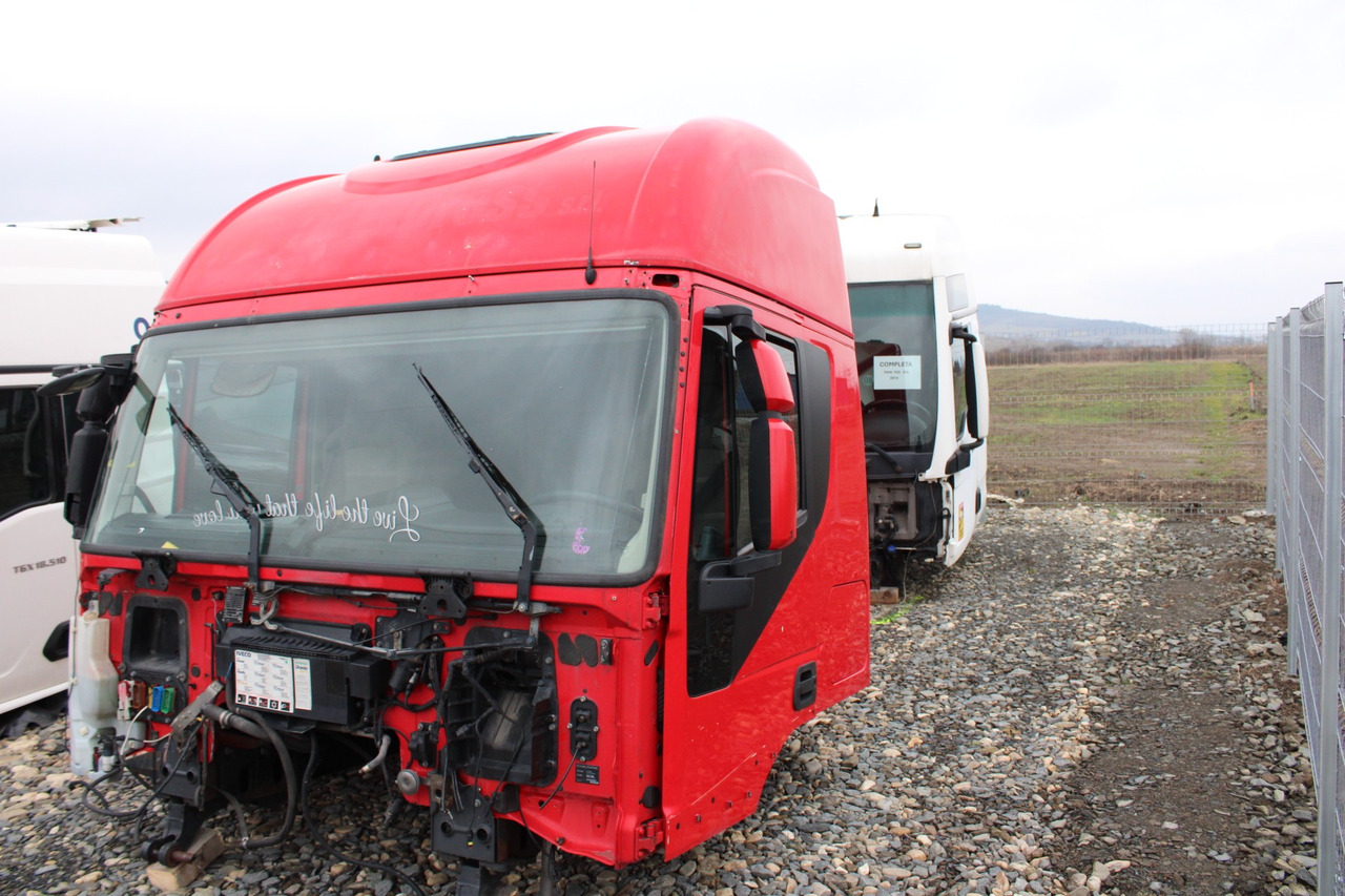 CABINA IVECO STRALIS HI-WAY - Cab for Truck: picture 2 CABINA IVECO STRALIS HI-WAY - Cab for Truck: picture 2