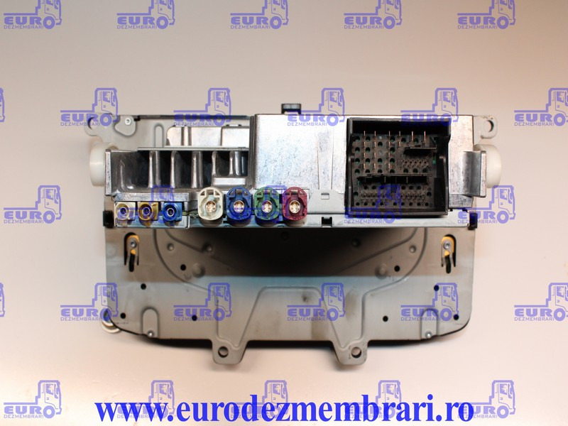 ELEMENT BORD UNITATE MULTIMEDIA SCANIA NGS 2583774, 2594721, 2735760, 2635711, 2783088, 2819278, 2819281 - Dashboard for Truck: picture 2 ELEMENT BORD UNITATE MULTIMEDIA SCANIA NGS 2583774, 2594721, 2735760, 2635711, 2783088, 2819278, 2819281 - Dashboard for Truck: picture 2