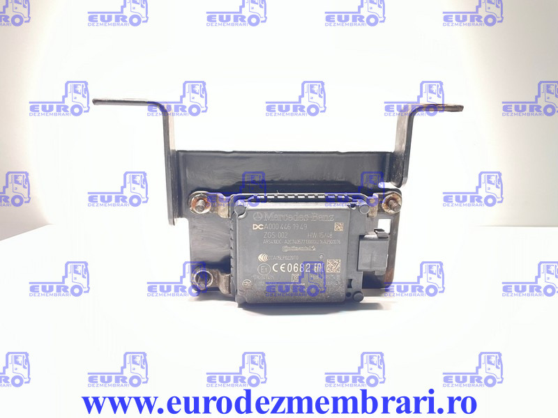 SENZOR PROXIMITATE MERCEDES ACTROS MP4 A0004461949, A0004462149, A0004462749 - Sensor for Truck: picture 1 SENZOR PROXIMITATE MERCEDES ACTROS MP4 A0004461949, A0004462149, A0004462749 - Sensor for Truck: picture 1