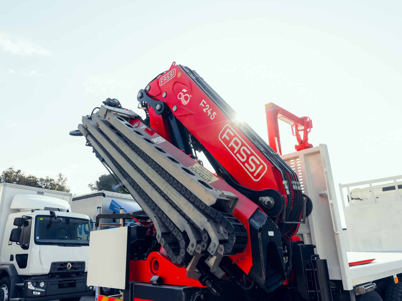 Dropside/ Flatbed truck, Crane truck RENAULT C460 E6 (Platform): picture 16