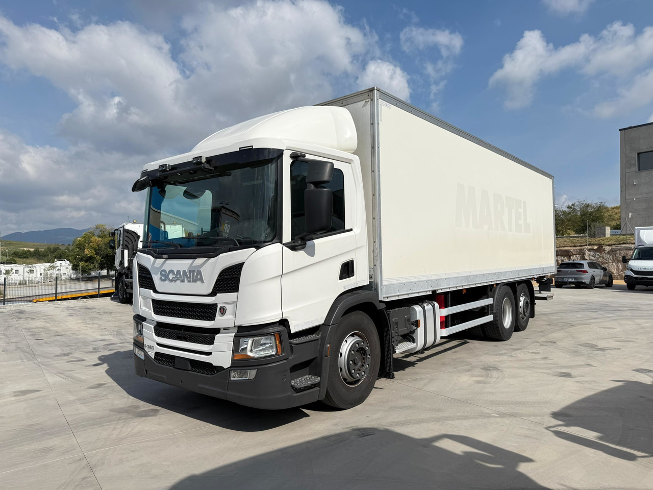 SCANIA P360 E6 (VAN) - Box truck: picture 1 SCANIA P360 E6 (VAN) - Box truck: picture 1
