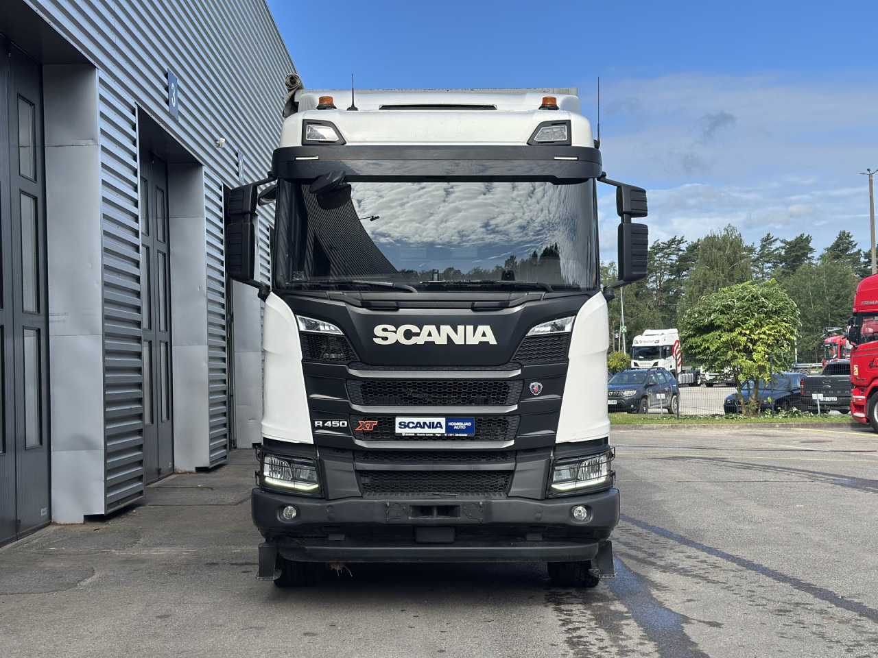 Container transporter/ Swap body truck SCANIA R 450 B6x4HA: picture 8 Container transporter/ Swap body truck SCANIA R 450 B6x4HA: picture 8