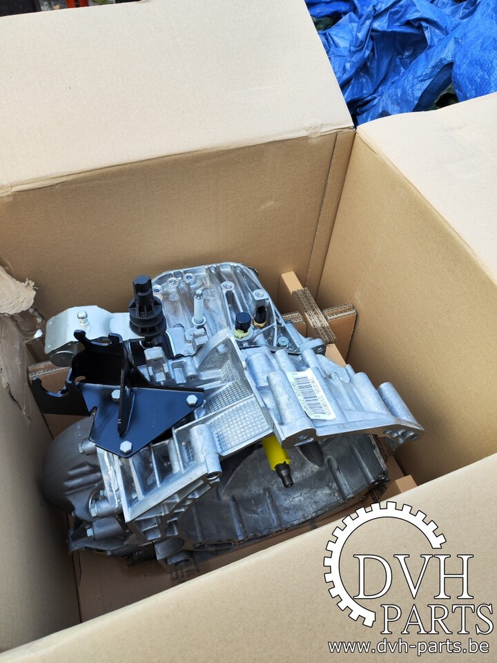 PSA 2.2 HDI - 6 VITESSES PSA 2.2 HDI - 6 VITESSES - Gearbox for Panel van: picture 4 PSA 2.2 HDI - 6 VITESSES PSA 2.2 HDI - 6 VITESSES - Gearbox for Panel van: picture 4