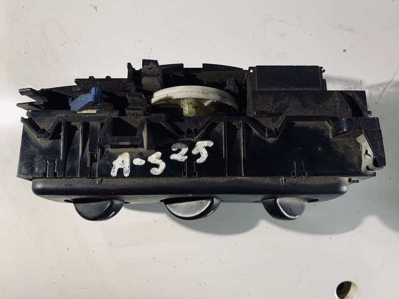 Behr ACTROS - Dashboard: picture 2 Behr ACTROS - Dashboard: picture 2